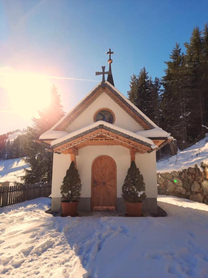 Hotel Almhof Hochfugen Bagian luar foto